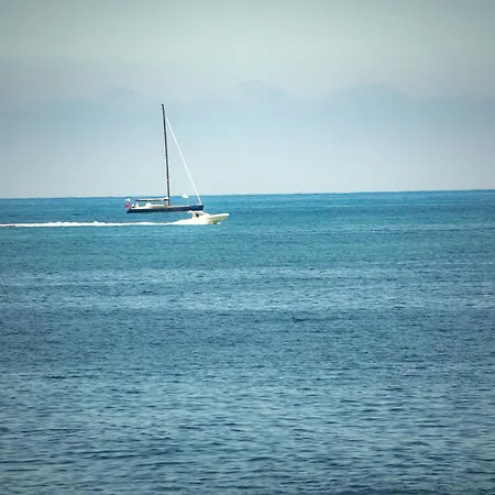 Vistas Y Terraza Panorámica Frente Al Mar En Denia, Rotas Apartamento *