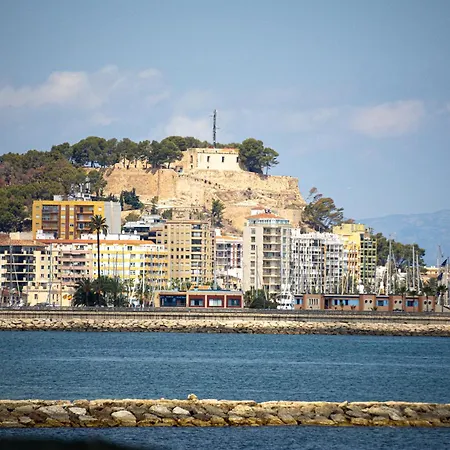 Vistas Y Terraza Panorámica Frente Al Mar En Denia, Rotas