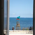 Vistas Y Terraza Panoramica Frente Al Mar En Denia, Rotas アパート *