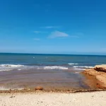 Vistas Y Terraza Panoramica Frente Al Mar En Denia, Rotas アパート