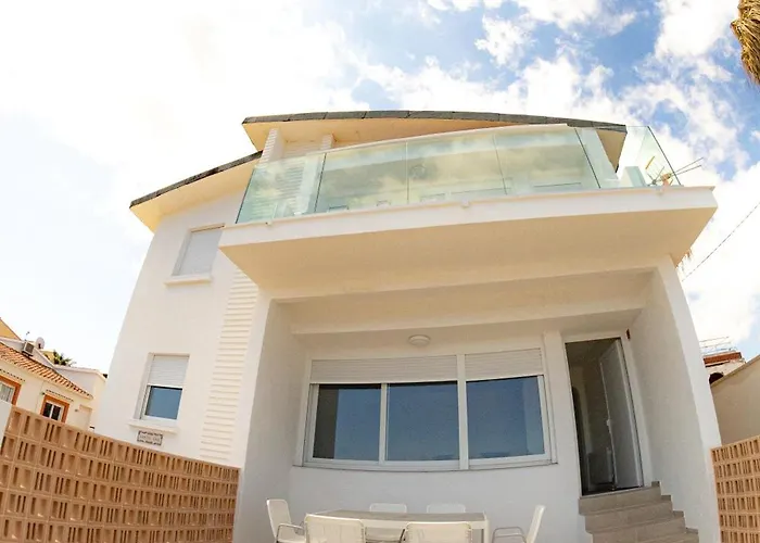 Vistas Y Terraza Panoramica Frente Al Mar En Denia, Rotas Апартаменты Дения